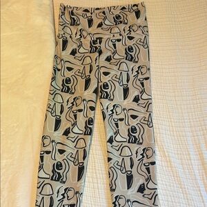 Dazey LA Abstract Patterned Leggings - Black and Cream